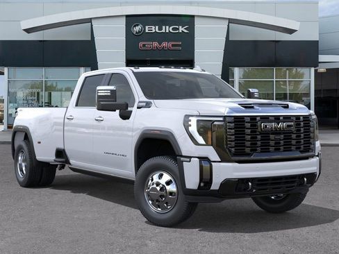 New 2026 GMC Sierra 3500 Denali Ultimate AWD/4WD image 7