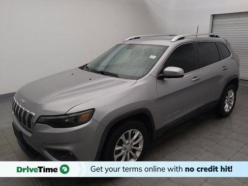 Used 2019 Jeep Cherokee Latitude w/ Popular Appearance Group FWD image 1