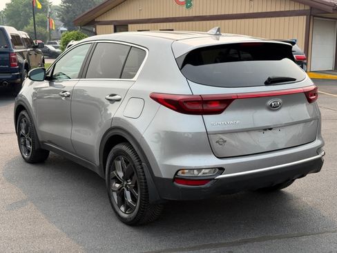 Used 2022 Kia Sportage LX w/ LX AWD Value Edition Package image 6