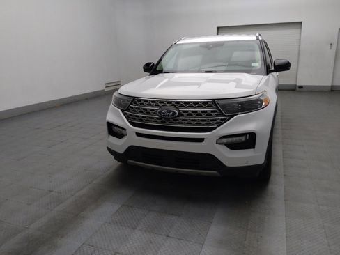 Used 2022 Ford Explorer Limited w/ Equipment Group 301A RWD image 15