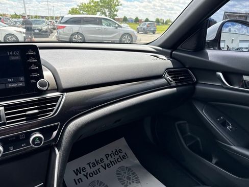 Used 2018 Honda Accord Sport image 26