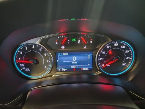 Certified 2024 Chevrolet Equinox RS w/ LPO, Floor Liner Package image 22