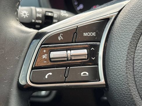 Used 2023 Kia Seltos S w/ Navigation Package FWD image 25