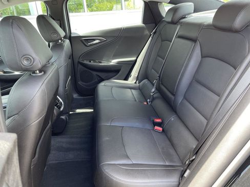 Used 2022 Chevrolet Malibu Premier FWD image 41