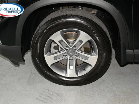 Certified 2025 Honda Pilot EX-L image 33