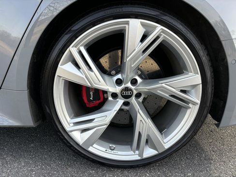 Used 2021 Audi RS 6 AWD/4WD image 23