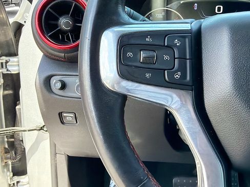 Used 2019 Chevrolet Blazer RS FWD image 35