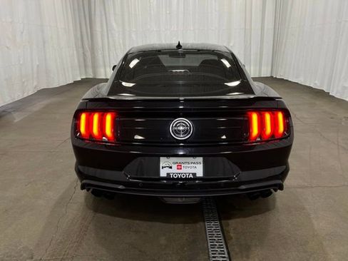 Used 2020 Ford Mustang Bullitt RWD image 4