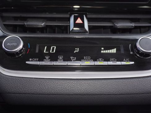 Used 2024 Toyota Corolla LE image 15