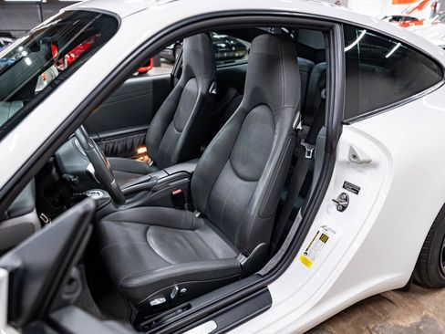 Used 2009 Porsche 911 GT3 RS image 11