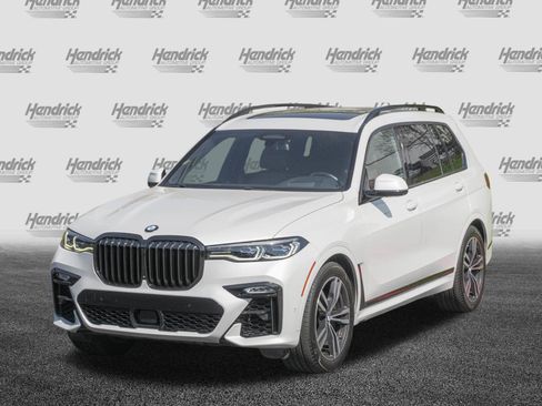Used 2021 BMW X7 M50i w/ Dynamic Handling Package AWD/4WD image 5