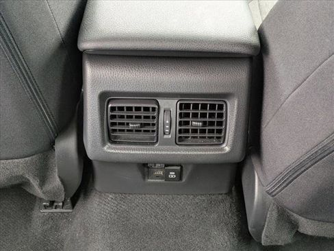 Used 2025 Toyota Camry LE image 23