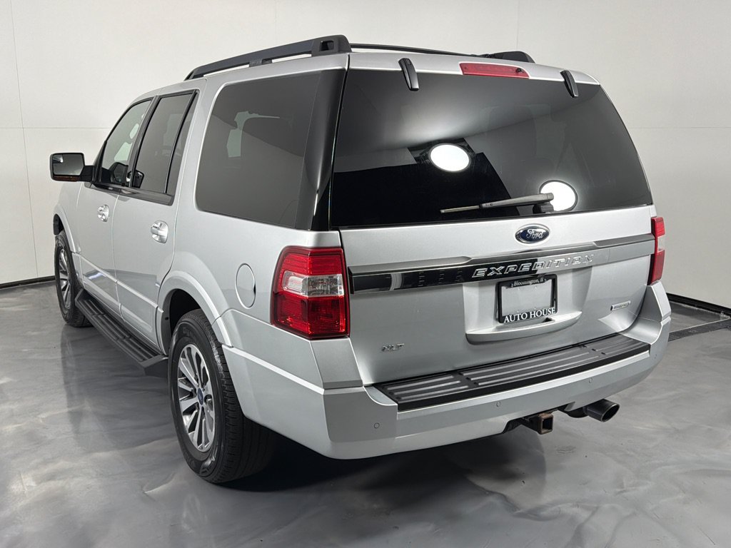 Used 2017 Ford Expedition XLT w/ Equipment Group 202A AWD/4WD image 7