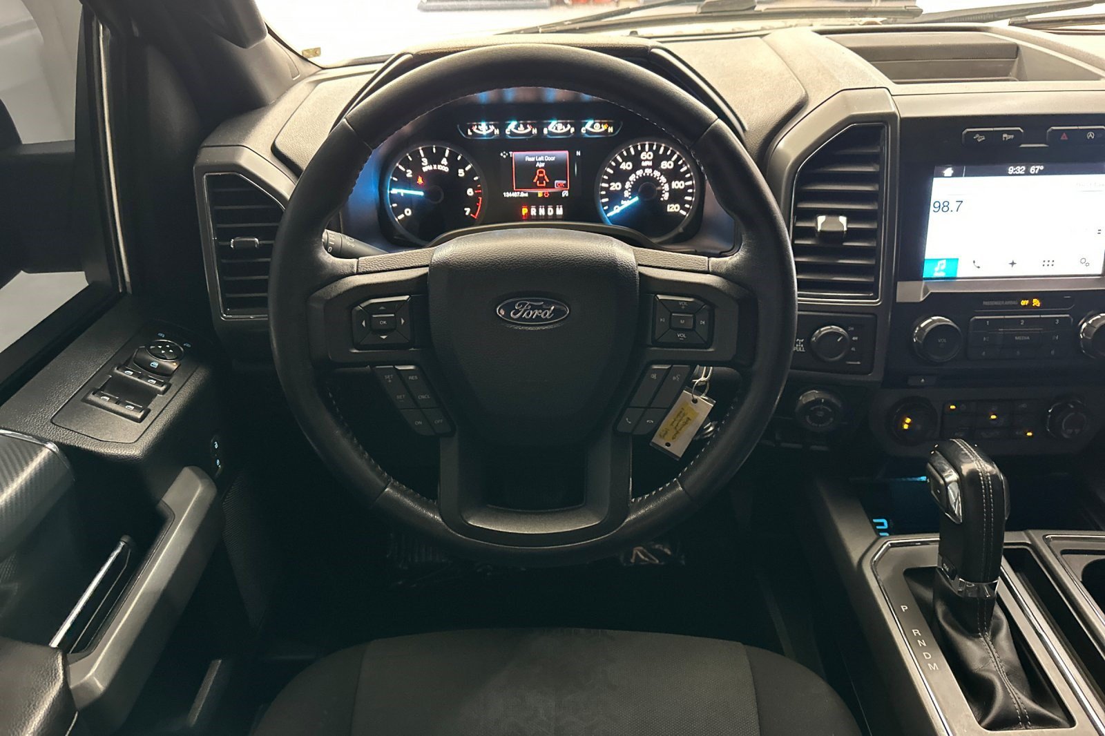 Used 2018 Ford F150 XLT w/ Equipment Group 302A Luxury AWD/4WD image 4