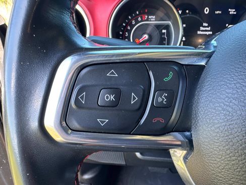 Used 2022 Jeep Gladiator Rubicon w/ LED Lighting Group AWD/4WD image 32