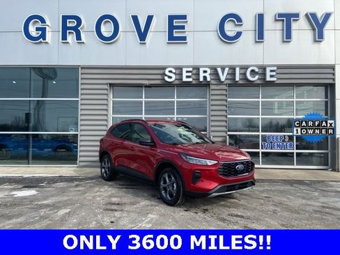 Used 2025 Ford Escape ST-Line w/ Tech Pack #1 image 1