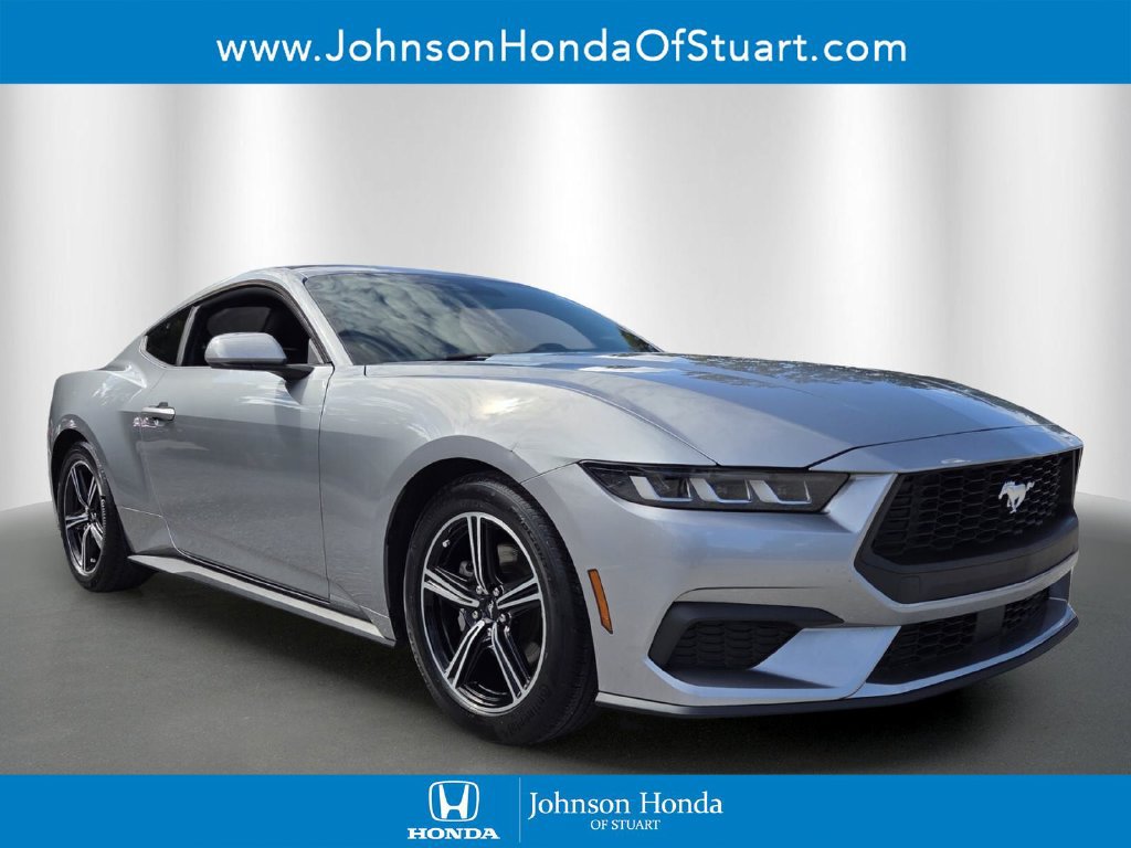 Used 2024 Ford Mustang Premium RWD image 1