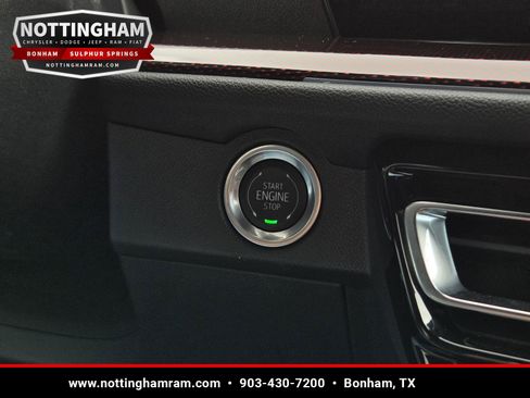 Used 2024 Chevrolet Traverse Z71 w/ Enhanced Driving Package AWD/4WD image 16
