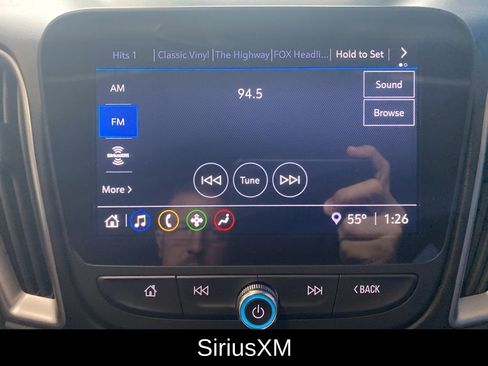 Used 2024 Chevrolet Malibu LT FWD image 2