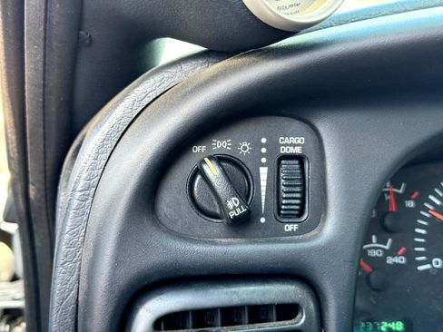 Used 2001 Dodge Ram 2500 Truck 2WD Quad Cab image 21