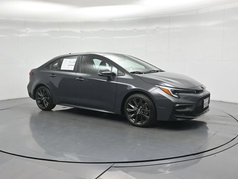 Used 2024 Toyota Corolla XSE FWD image 57