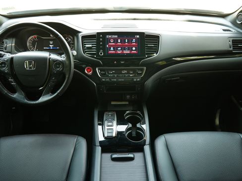 Used 2023 Honda Ridgeline Black Edition image 19