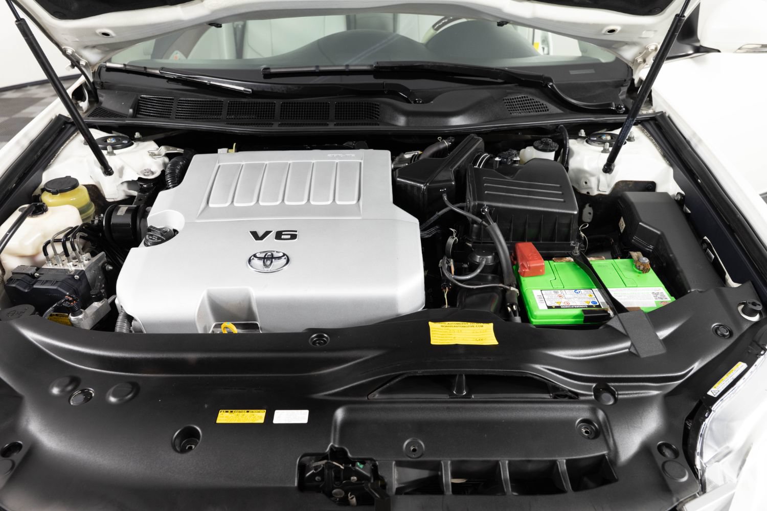 Used 2011 Toyota Avalon Limited FWD image 41