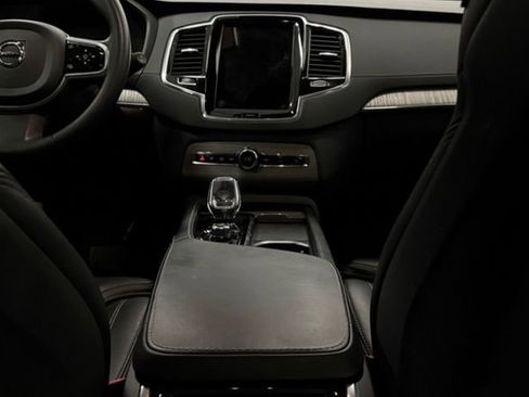 Used 2021 Volvo XC90 T8 Inscription w/ Lounge Package AWD/4WD image 24