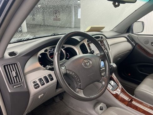 Used 2007 Toyota Highlander Limited image 9