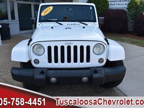 Used 2015 Jeep Wrangler Unlimited Sahara w/ Katzkin Premium Leather Group image 4