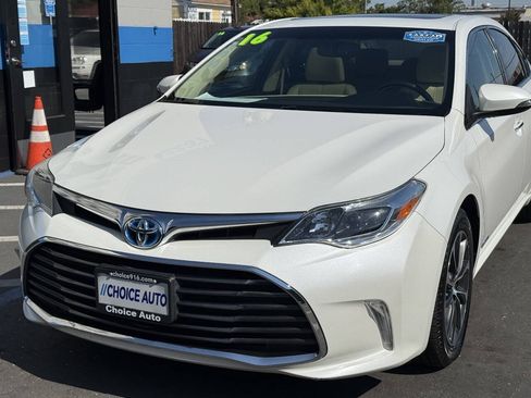 Used 2016 Toyota Avalon XLE Plus FWD image 20
