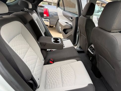 Used 2020 Chevrolet Equinox LT image 21