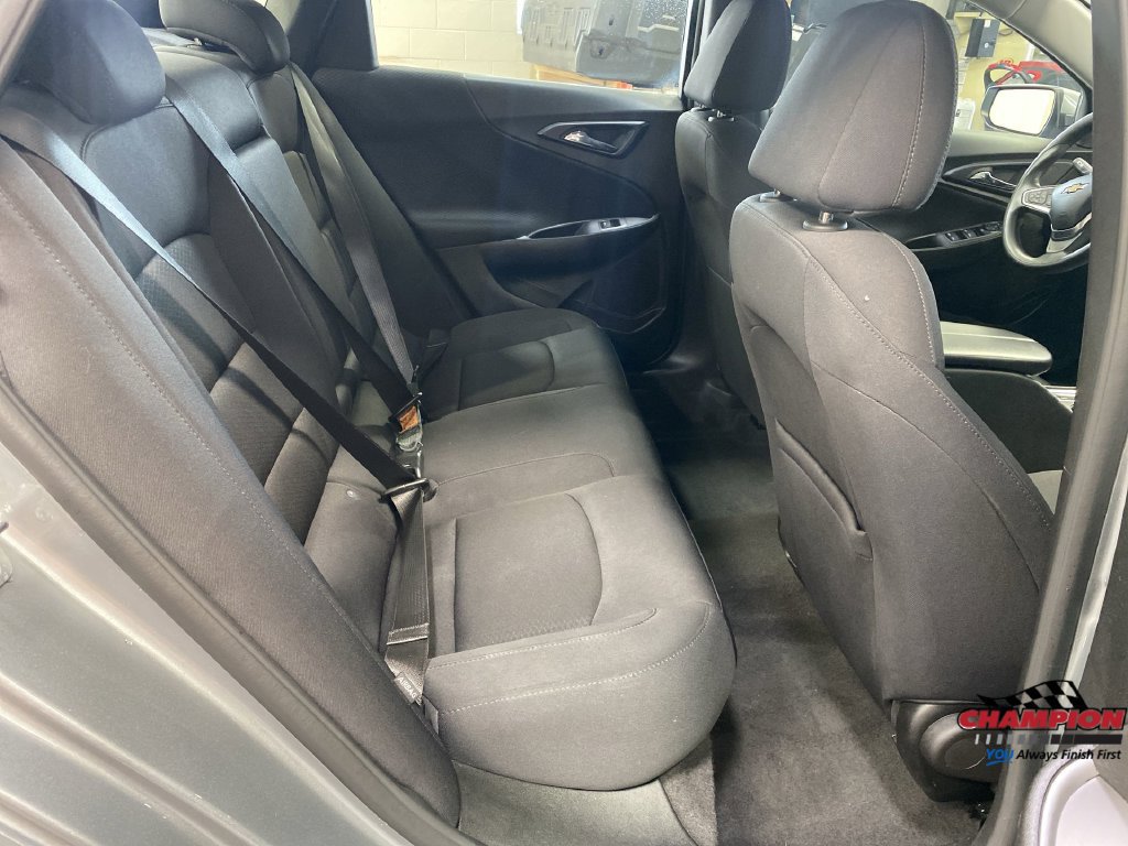 Used 2024 Chevrolet Malibu LT FWD image 33
