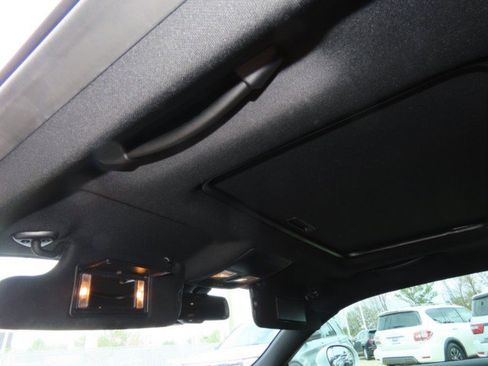 Used 2016 Dodge Challenger R/T Plus image 20