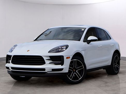 Used 2021 Porsche Macan AWD/4WD image 1