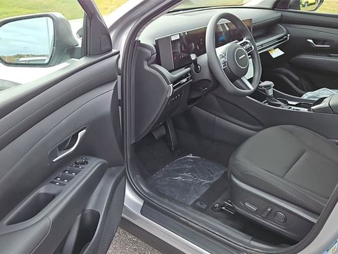 New 2026 Hyundai Tucson SEL image 9
