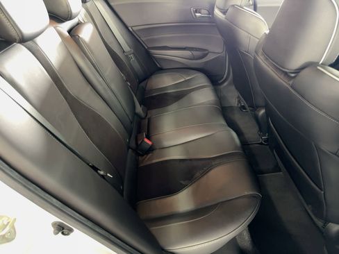 Used 2019 Acura ILX w/ Technology & A-SPEC Package image 29