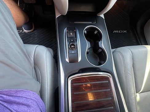 Used 2016 Acura MDX SH-AWD w/ Technology Package image 16