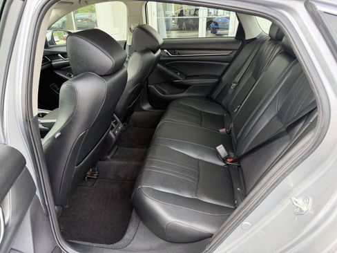 Used 2021 Honda Accord EX-L image 13