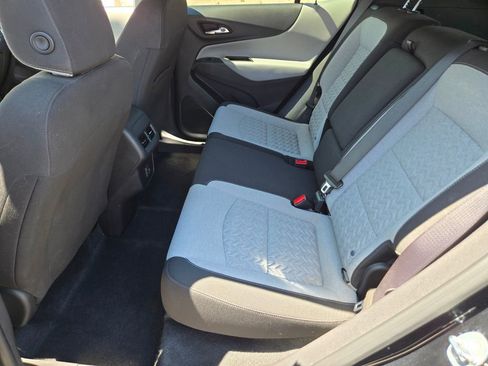 Used 2024 Chevrolet Equinox LS w/ LS Convenience Package FWD image 9