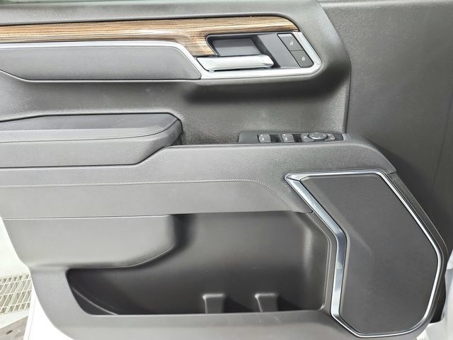 Used 2025 Chevrolet Silverado 1500 LT w/ Texas Edition Plus RWD image 37