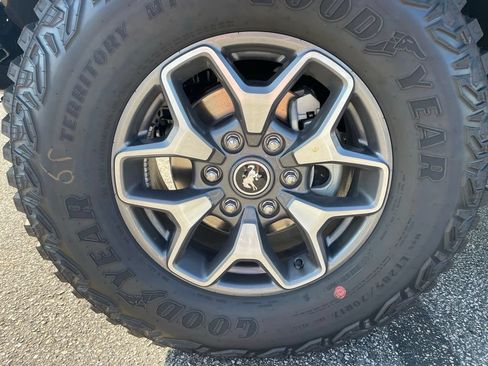 New 2025 Ford Bronco Badlands AWD/4WD image 7