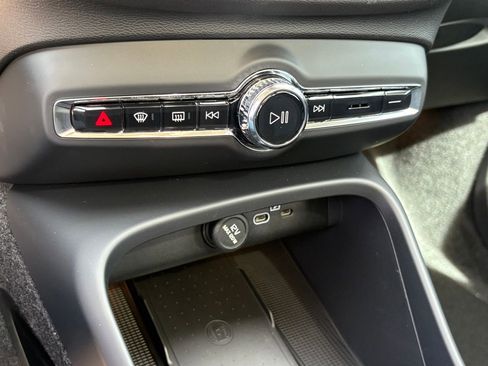 New 2026 Volvo XC40 B4 Plus w/ Protection Package Premier image 15