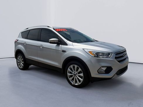 Used 2017 Ford Escape Titanium FWD image 1