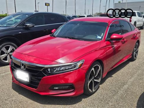 Used 2018 Honda Accord Sport image 2