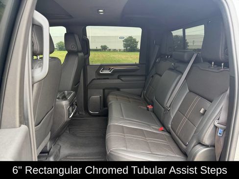 Used 2024 Chevrolet Silverado 2500 High Country w/ High Country Premium Package AWD/4WD image 39