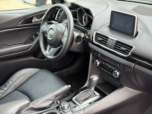 Used 2016 MAZDA MAZDA3 i Grand Touring image 8