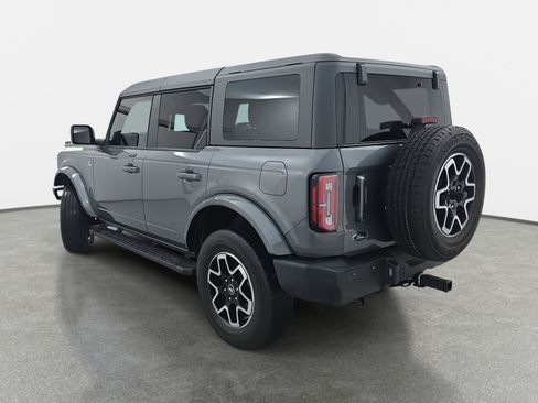 Used 2023 Ford Bronco Outer Banks image 7