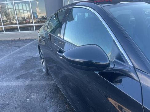 Used 2022 Honda Accord Sport image 6