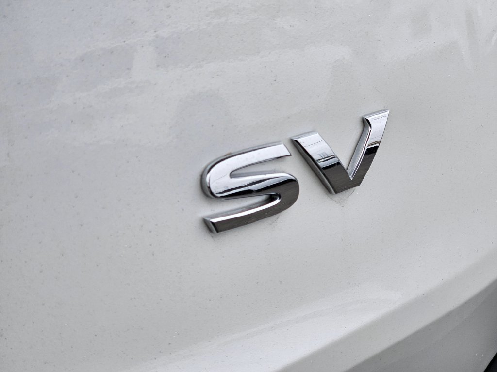 Used 2021 Nissan Rogue SV FWD image 10